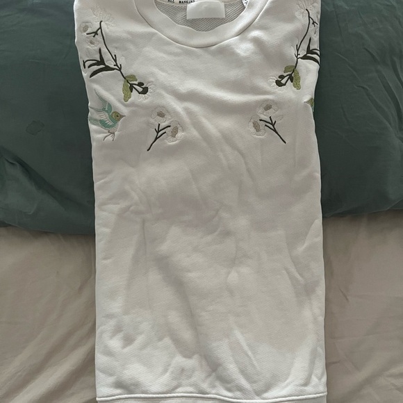 7 For All Mankind Classic White Top - Picture 2 of 5